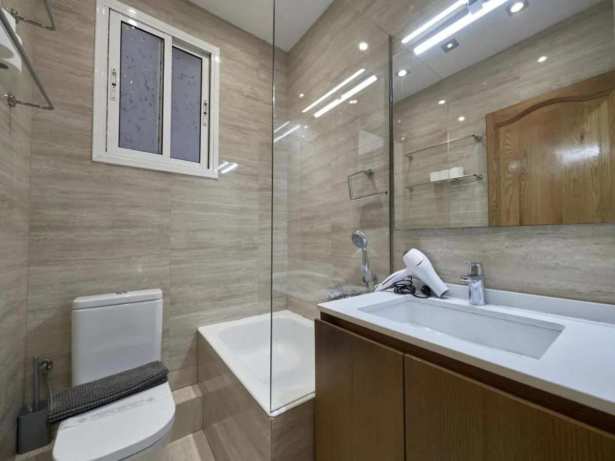 Avenida Gaudi Barcelona Apartment