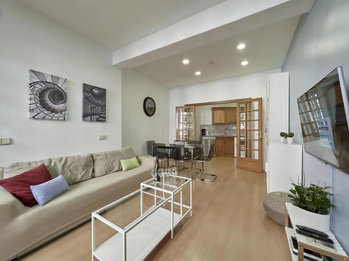 Avenida Gaudi Barcelona Apartment 0*,